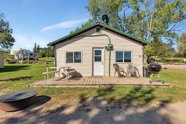 Blue Moon Resort & Motel