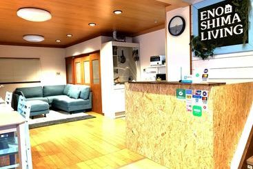 Enoshima Living  Hostel
