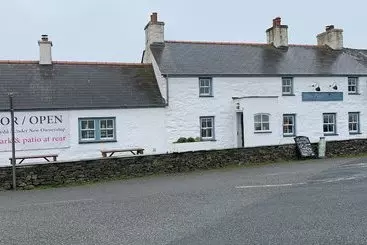 Black Lion Bed & Breakfast