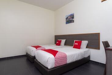Bluewater Hotel 2 By Oyo Rooms