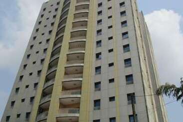 هتل آپارتمان Résidence Le Carat Bonapriso