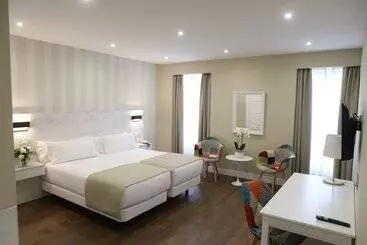 ペンション Vía Xix