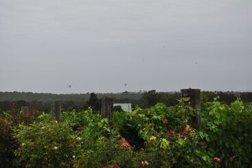 Жильё для туристов The Stables