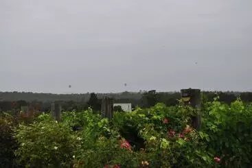 ツーリストアパートメント The Stables