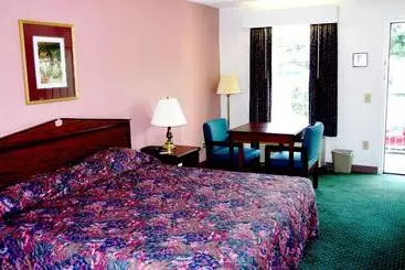 American Motel   Lenoir