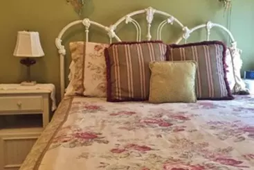 בית מלון כפרי Inn At The Canal Bed & Breakfast