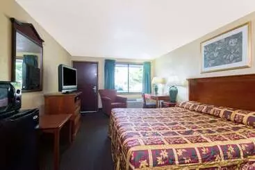ホテル Americas Best Value Inn Martinsburg