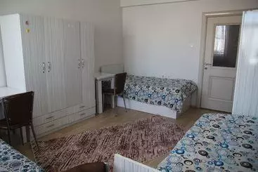 هتل آپارتمان Seckin Apart  Caters To Adult Women