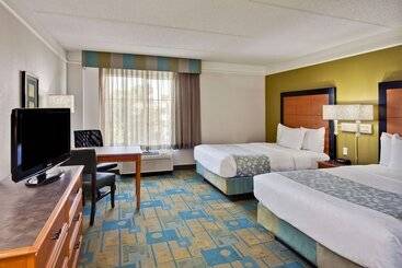 هتل La Quinta By Wyndham Ft. Lauderdale Airport