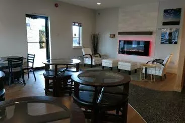 בית מלון כפרי Lewis River Inn