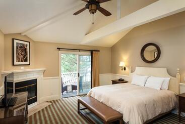 酒店 Lighthouse Lodge & Cottages