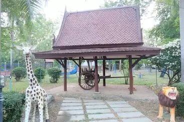 هتل Baan Suan Chan Resort