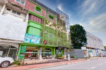 Leaf Hostel Chiang Mai