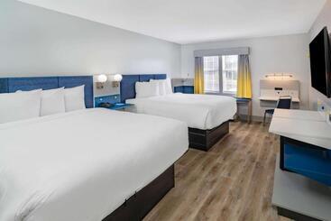 Microtel Inn By Wyndham Athens