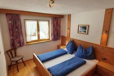 Pension Appartements Via Claudia