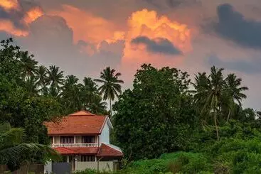 آپارتمان‌های توریست‌ها Turtle Paradise Villa & Restaurant