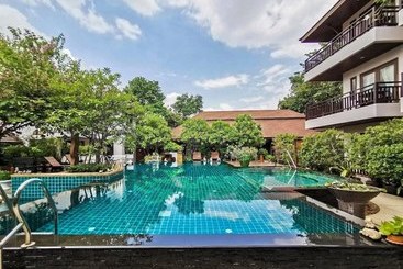 Otel The Tara Residence Pattaya