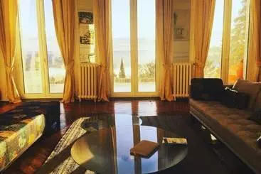 ベッドアンドブレックファースト Château Ollé Laprune