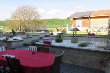 Bed and Breakfast La Pause En Bugey