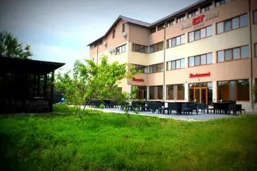 Delta Est Hotel & Restaurant