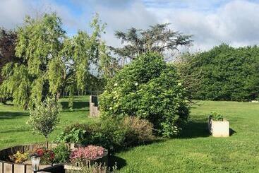 بنسيون La Garoffe