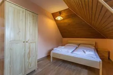 ペンション Penzion šatovské Lípy