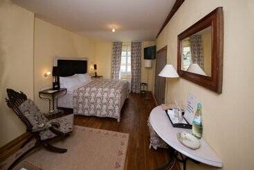 ペンション Weingut Gästehaus Mönchhof