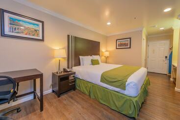 فندق Ocean Pacific Lodge