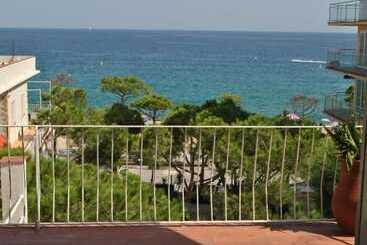 דירות לתיירים Apartamentos Delfin Aromar 4