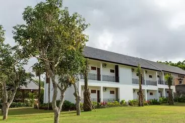 Ratan Uluwatu Hotel And Villas