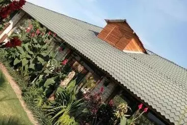 ホテル Cabañas La Finca 2