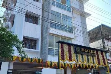 ホテル Sharda Residency