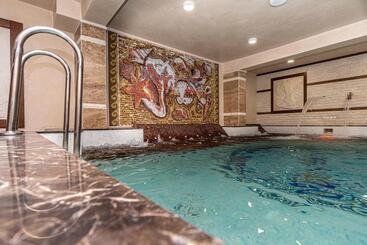 Hotel Sunny Paradise Ll Daniela Wellness And Spa