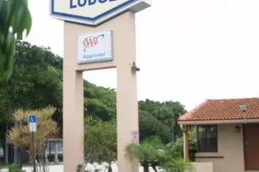 汽车旅馆  Parkview Motor Lodge