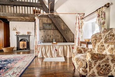 مبيت وإفطار Rosehill House