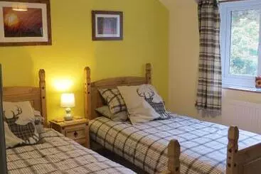 Aamiaismajoitus (B&B) Yr Hen Farcdy