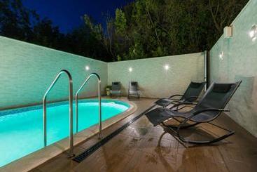 Apartaments turístics Apartments Alin