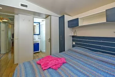هتل Camping Village Pino Mare