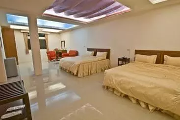 هتل Yue Jing Commercial