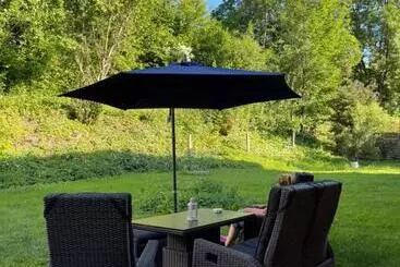 Landhotel Der Distelhof Mit Scheunencafé