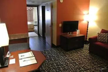 هتل Quality Inn & Suites Mayo Clinic Area