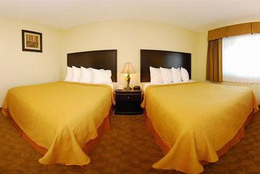 Hollies Hotel & Suites