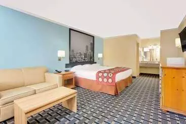 Hotel Super 8 By Wyndham Cartersville