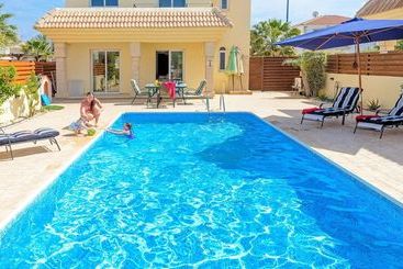 קוטג'' Villa Sophia