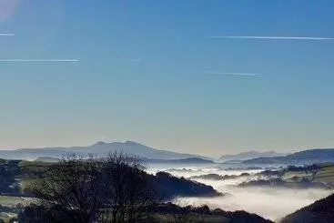 Bryn Eithin Cottage Far From The Madding Crowd