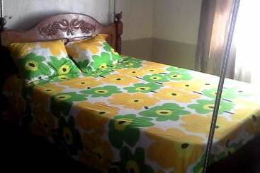 پانسیون Villa Ravo