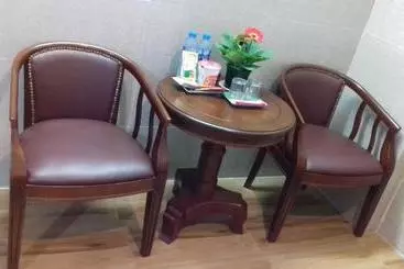 هتل آپارتمان Nhà Nghỉ Xuân Lan