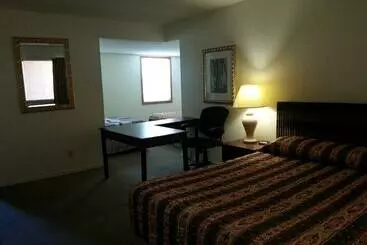 モーテル Shelton Inn