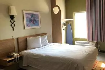 酒店 Airport Lodging Pittsburgh Airport