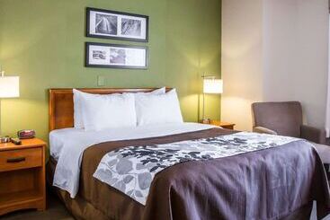 هتل Sleep Inn Midway Airport